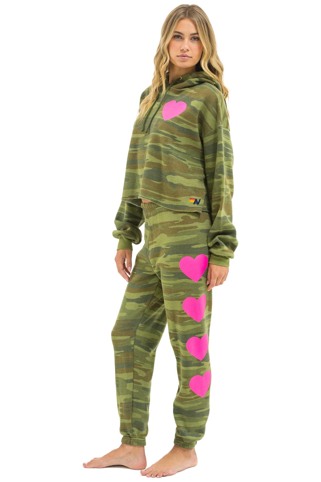 HEART RELAXED CROPPED PULLOVER HOODIE - CAMO // NEON PINK - Image 6