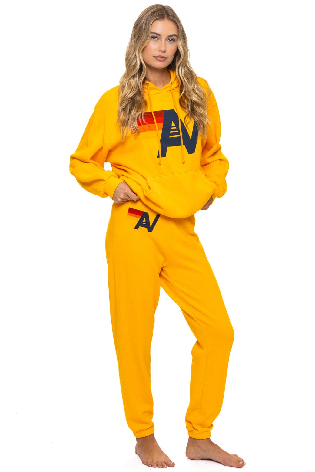 LOGO PULLOVER RELAXED HOODIE - GOLD - Image 11
