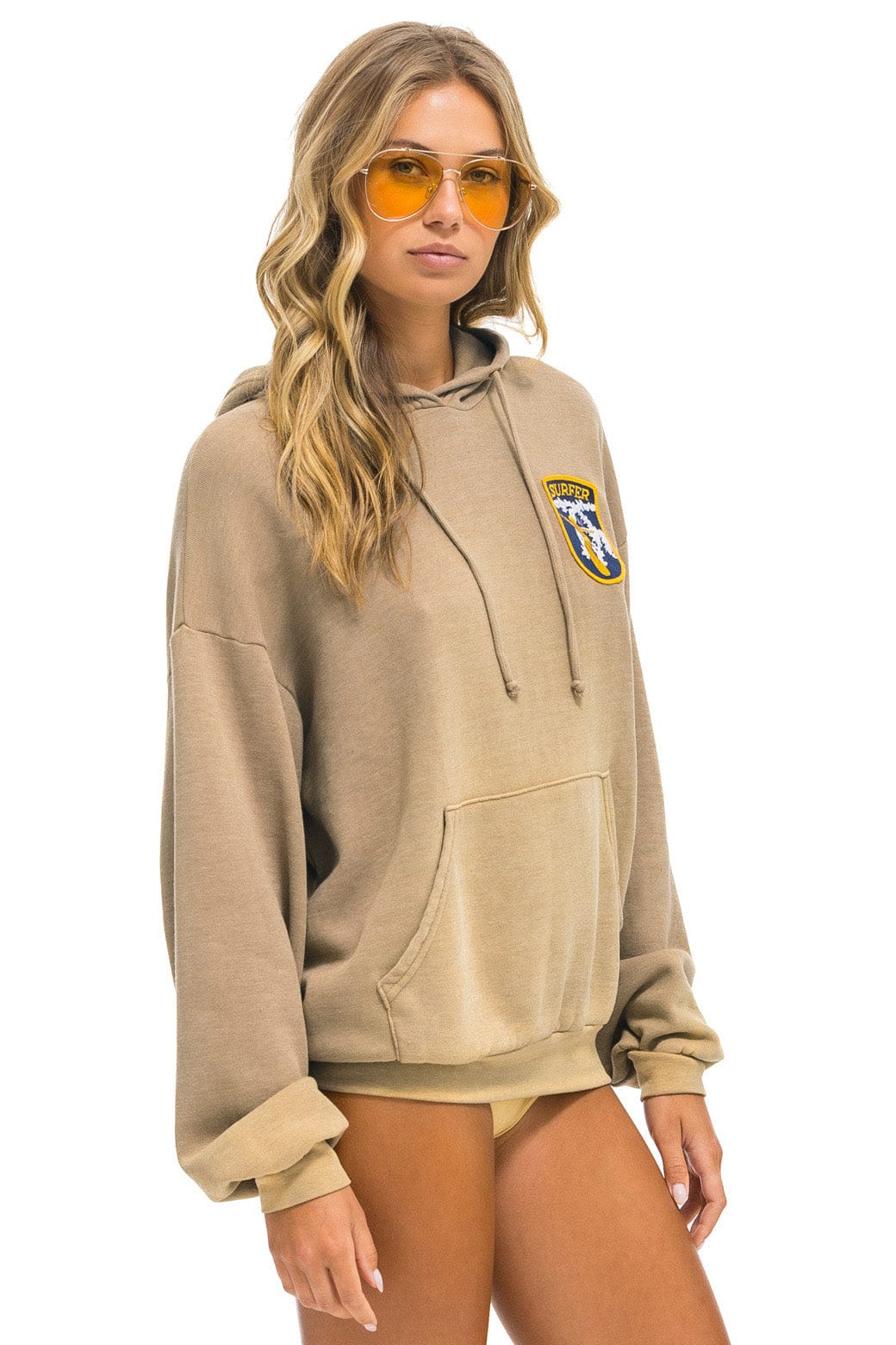 CALIFORNIA SURFER PATCH PULLOVER RELAXED HOODIE - FADED TAN - Image 5
