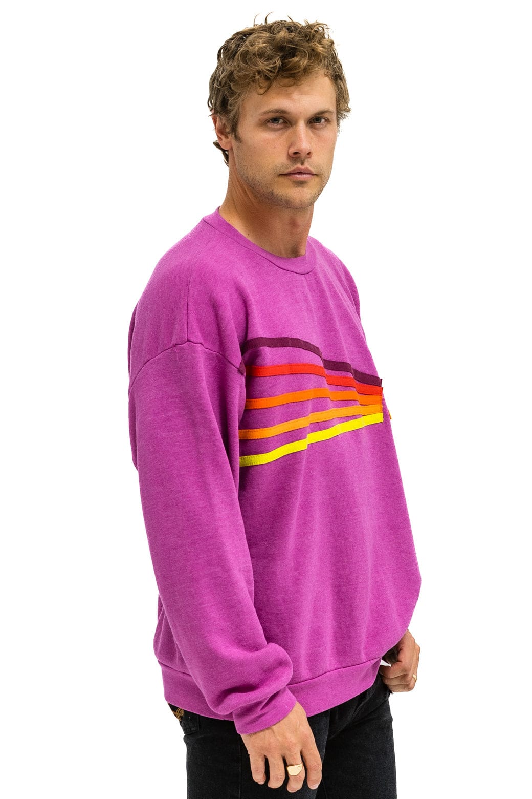 DAYDREAM RELAXED CREW SWEATSHIRT - MAGENTA - Image 6