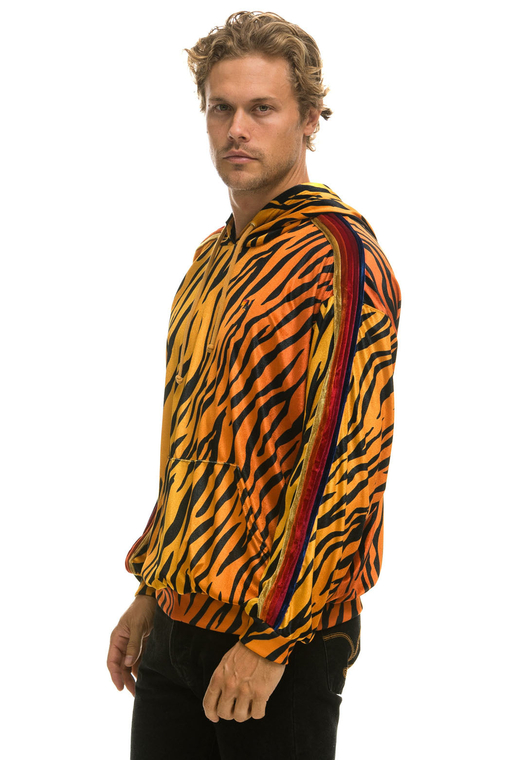 CLASSIC VELVET RELAXED PULLOVER HOODIE - TIGER - Image 4