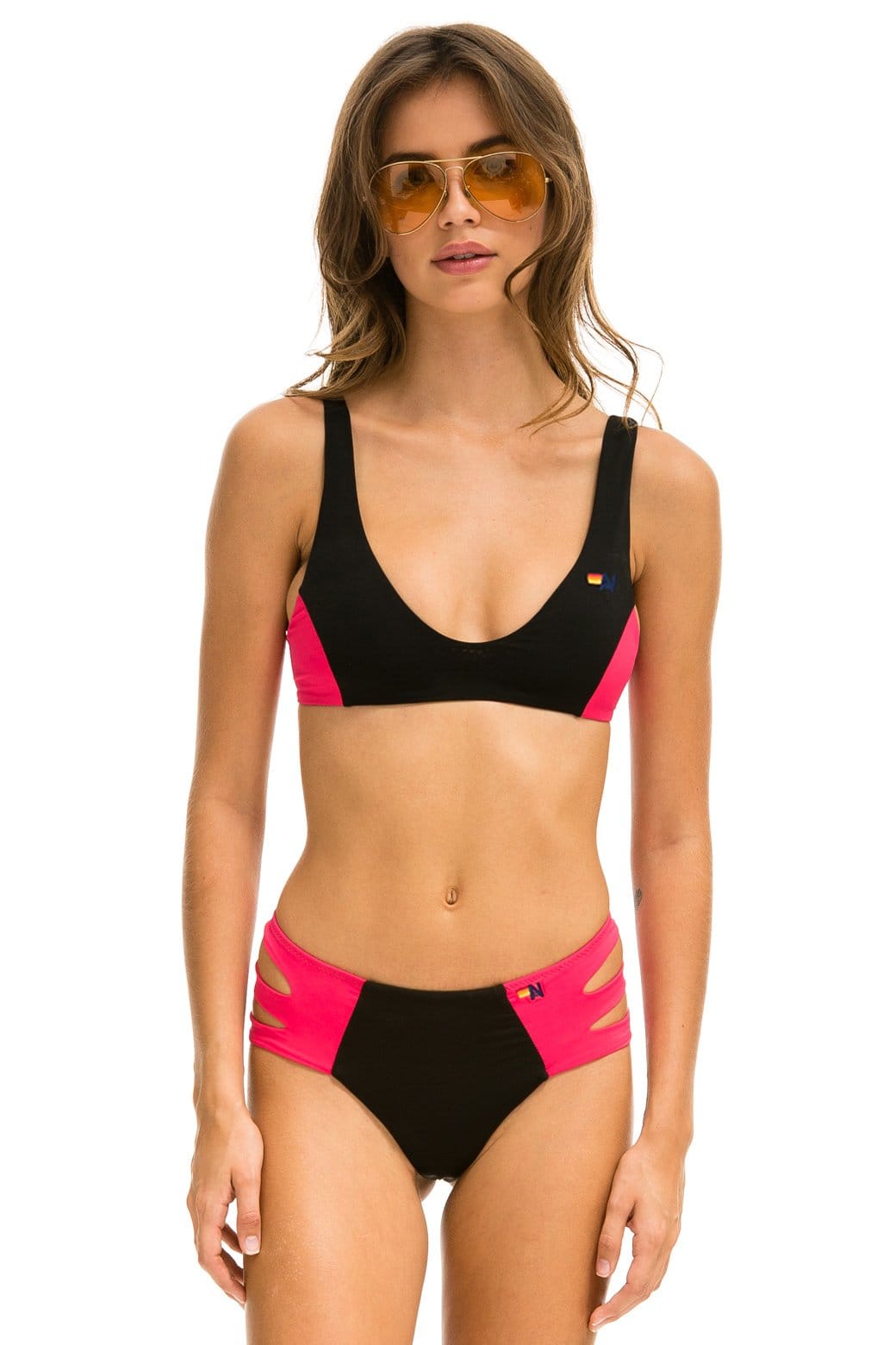 COLOR BLOCK BRALETTE BIKINI TOP - BLACK // RED - Image 5