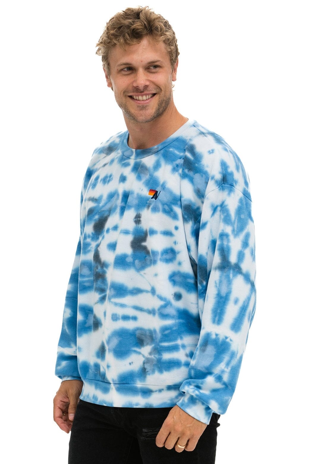 HAND DYED RELAXED CREW SWEATSHIRT - TIE DYE BLUE - Image 6