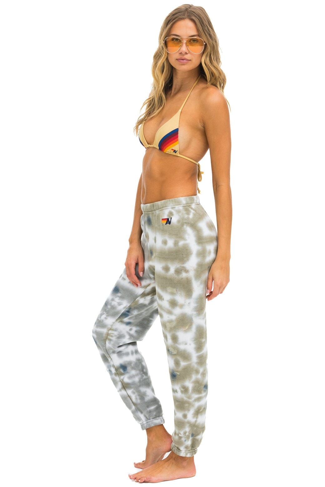 HAND DYED SWEATPANTS - TIE DYE GREY // OLIVE - Image 2